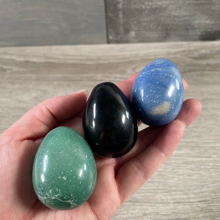 Crystal Eggs Assorted  – Brazilian  Wholesale Gemstone Eggs