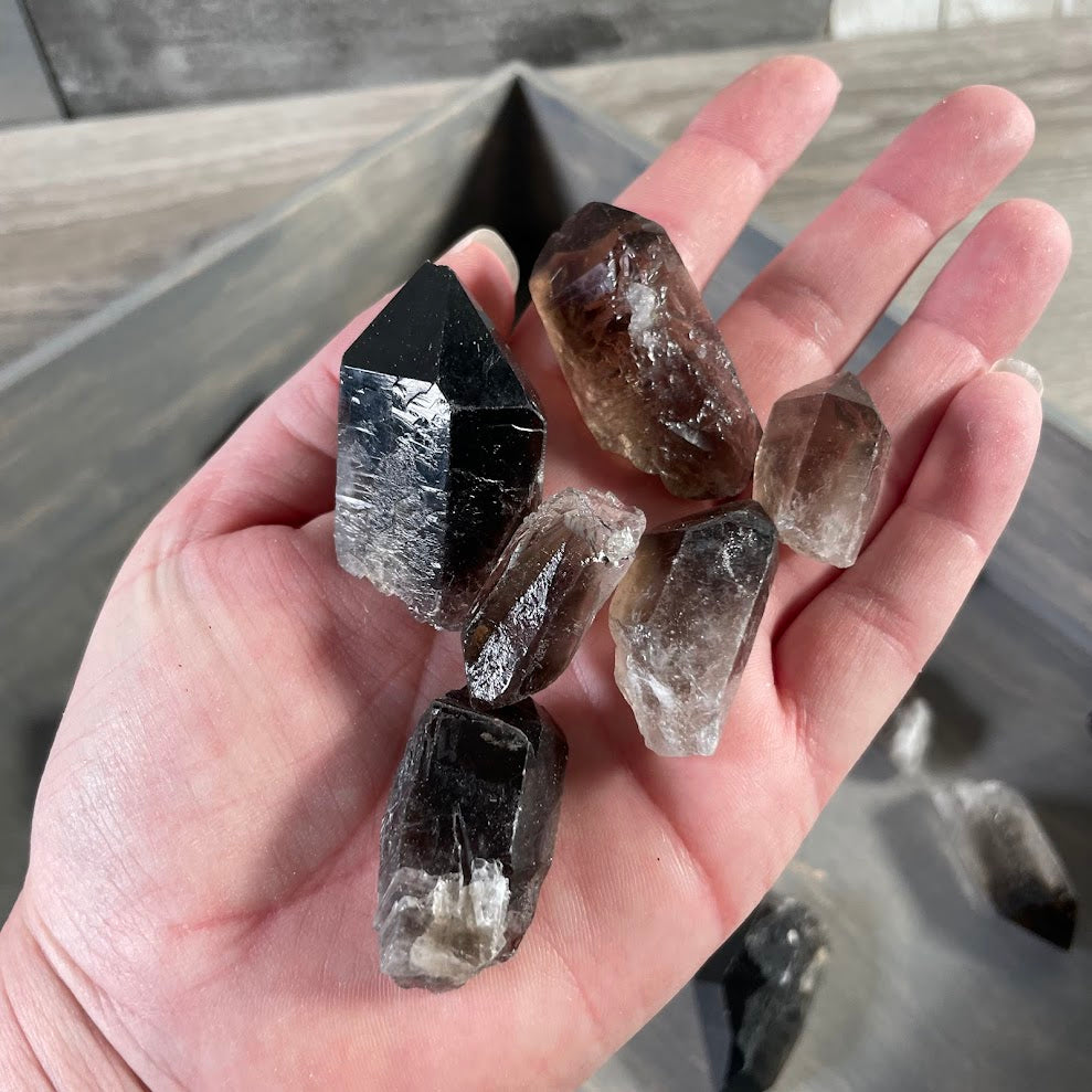 metaphysical crystals wholesale, smoky quartz
