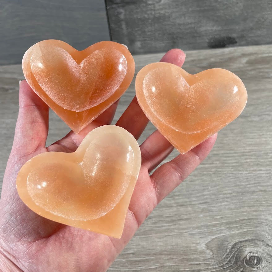Wholesale Selenite Bowls – Assorted Shapes & Sizes | Crystal Charging Bowls
