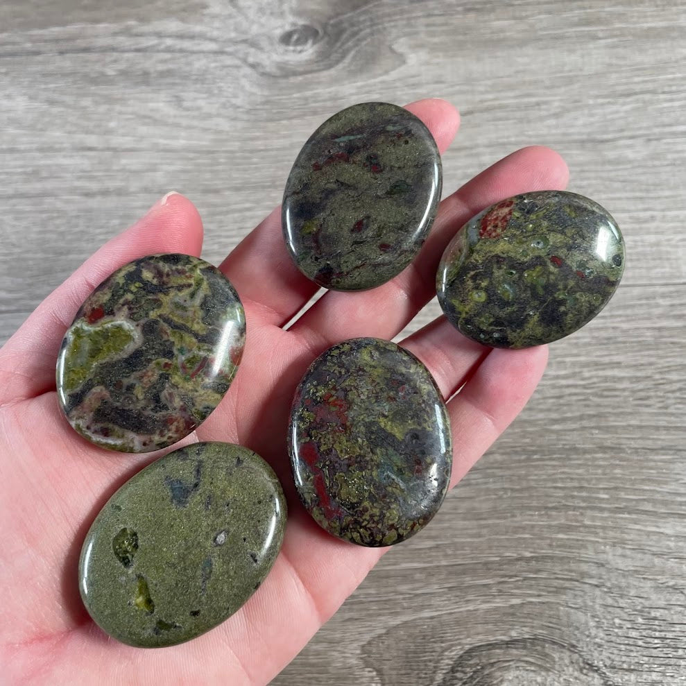 Gemstone Palm Stones 45mm – Bulk Crystal Supplies