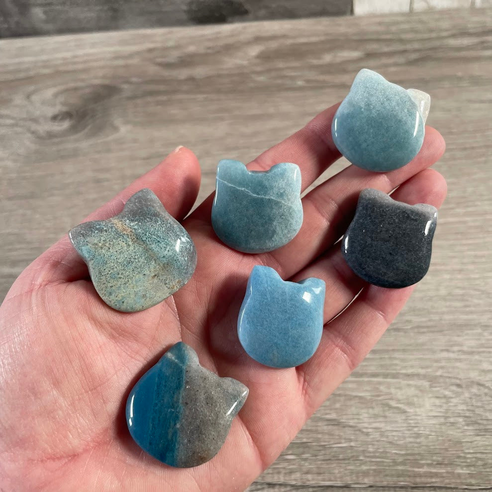 trollite gemstone cat carvings