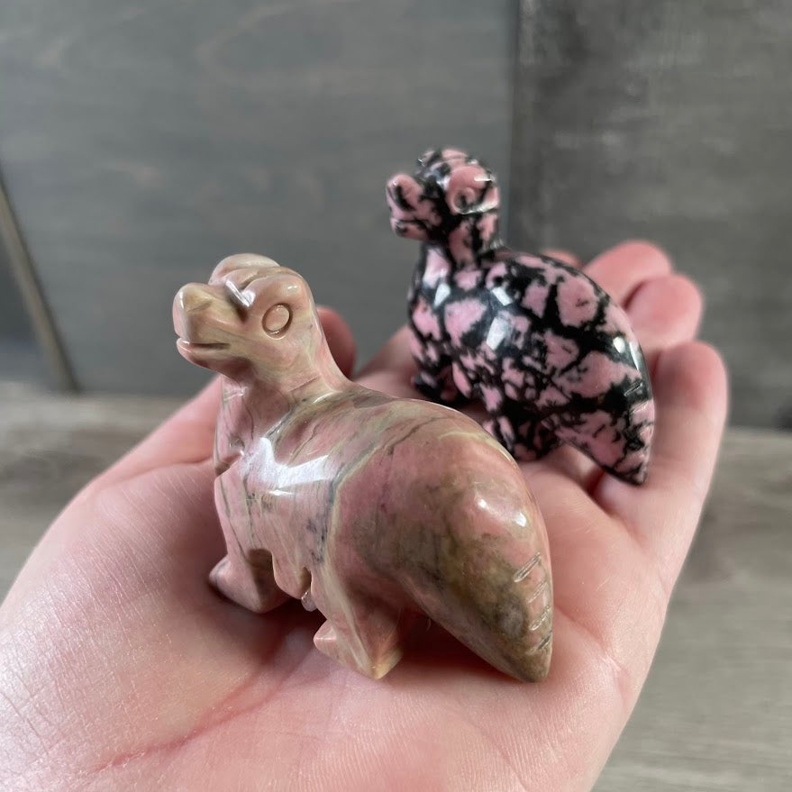 Carved crystal brachiosaurus dinosaur decoration for collectors