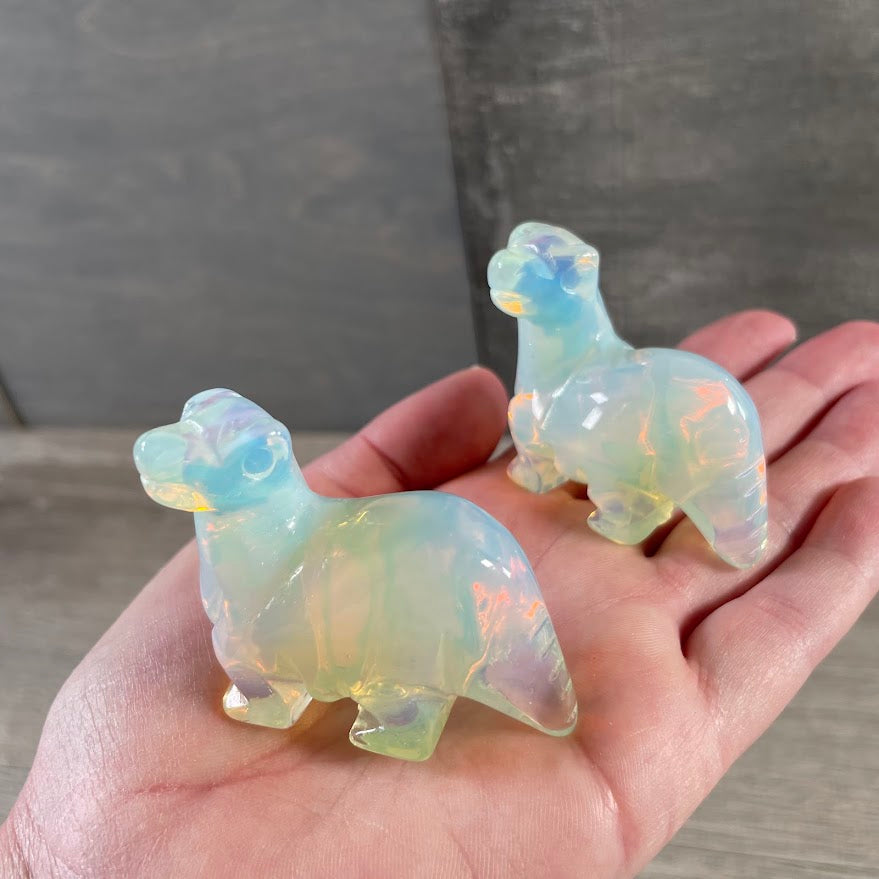 Dinosaur crystal animal figurine made from polished natural stone