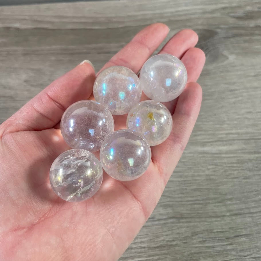 Angel aura Bulk polished crystal spheres for resale