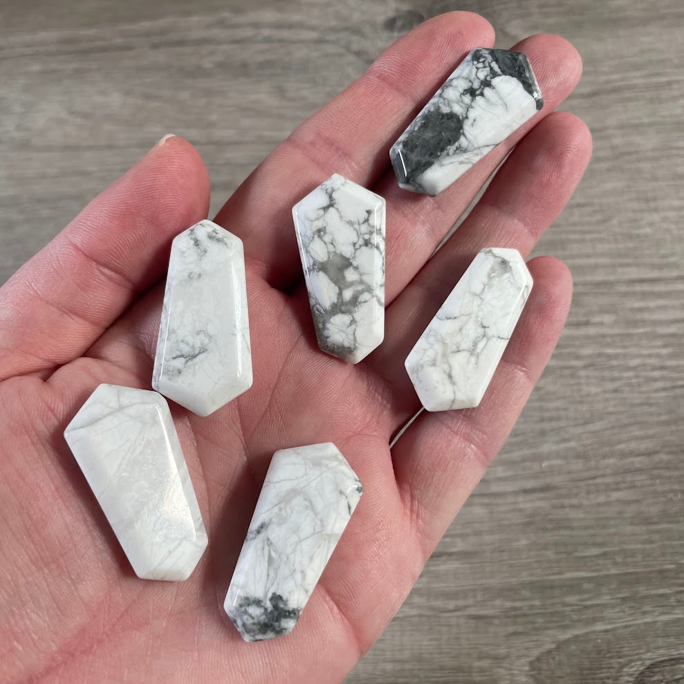 Howlite healing crystal tools, wholesale