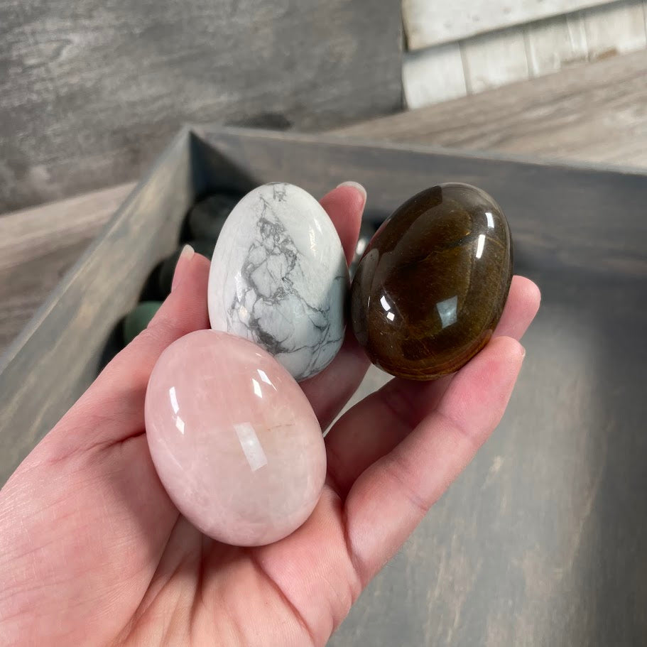 assorted gemstone eggs for bulk buyers