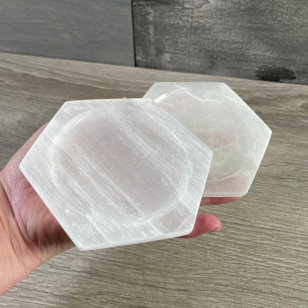 Wholesale Selenite Bowls – Assorted Shapes & Sizes | Crystal Charging Bowls
