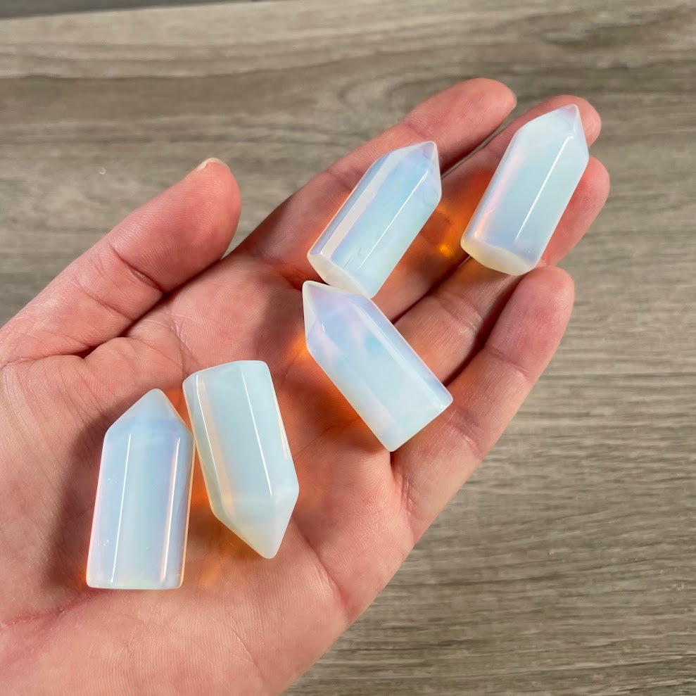 Gemstone Chubby Obelisk – Small Carved Crystal Tower