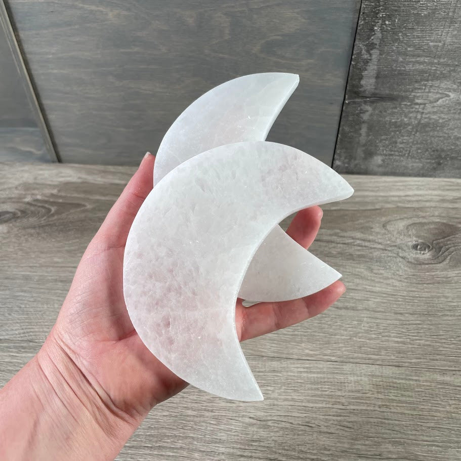 crescent moon selenite for bulk orders