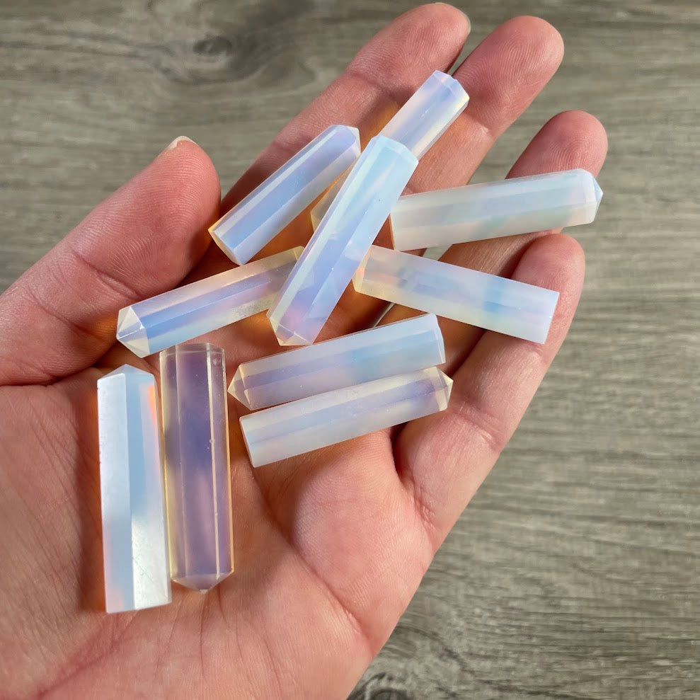 Small Gemstone Obelisk Points for Wire Wrapping or Gridding