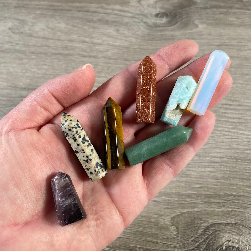 Small Gemstone Obelisk Points for Wire Wrapping or Gridding