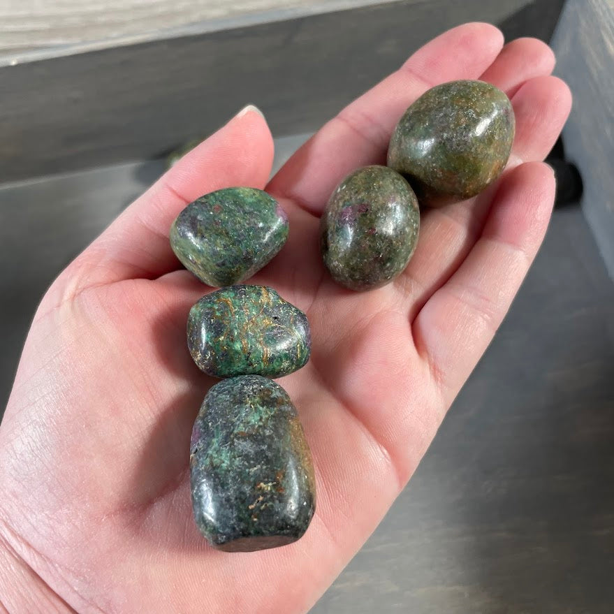 reiki healing ruby fuchsite stone supplier