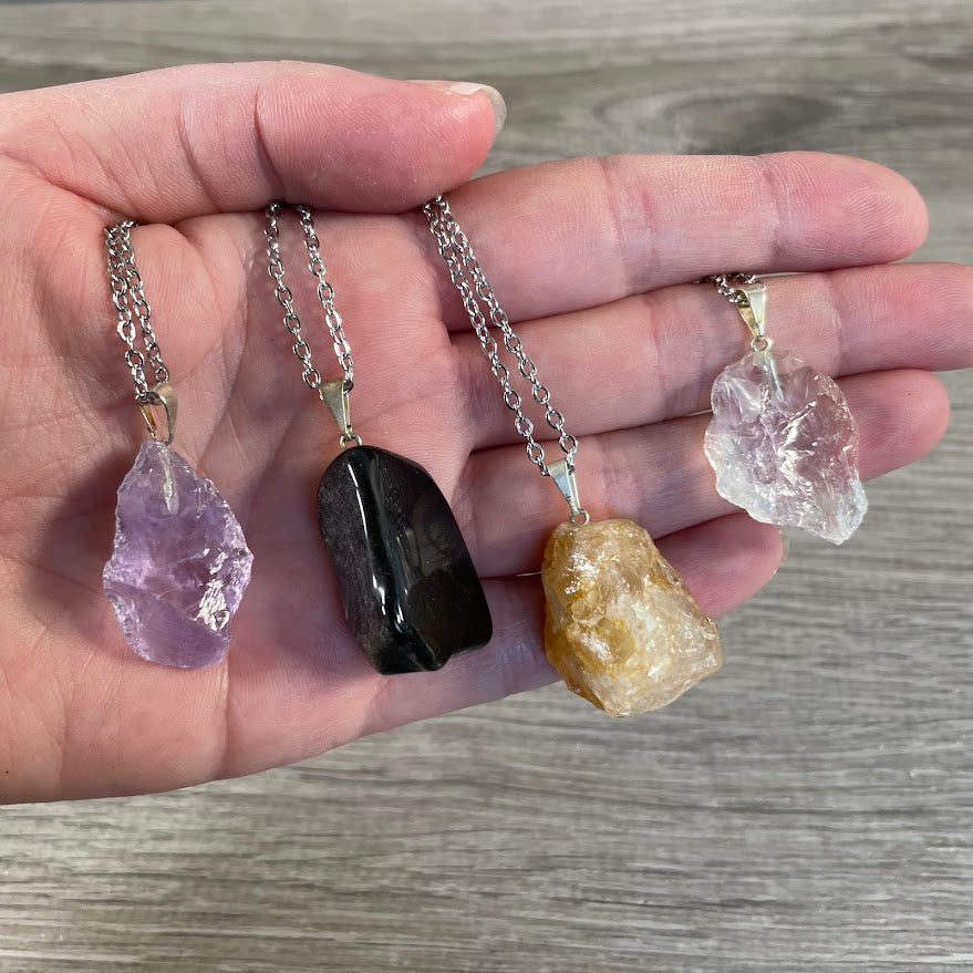 Wholesale raw gemstone necklace natural crystal jewelry