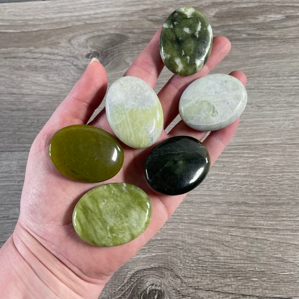 Gemstone Palm Stones 45mm – Bulk Crystal Supplies