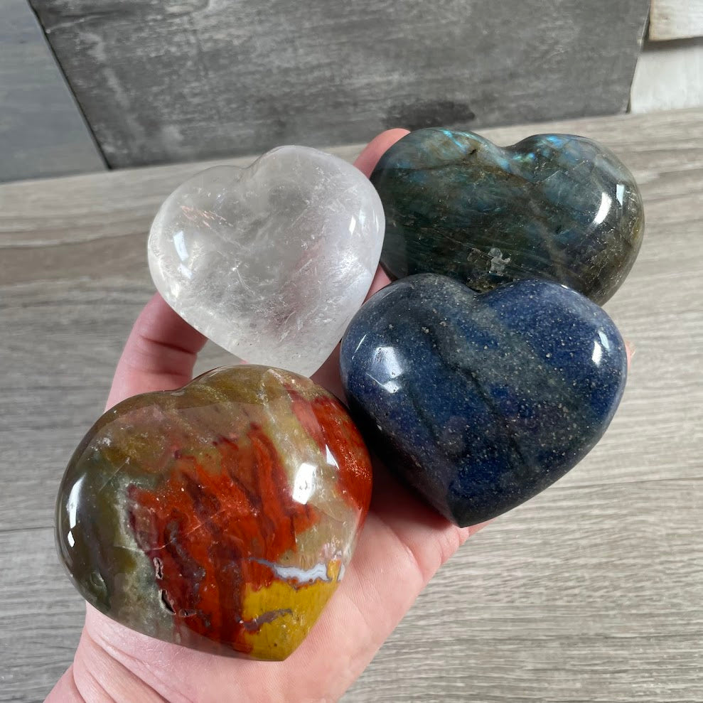 bulk crystal hearts for gift shop inventory