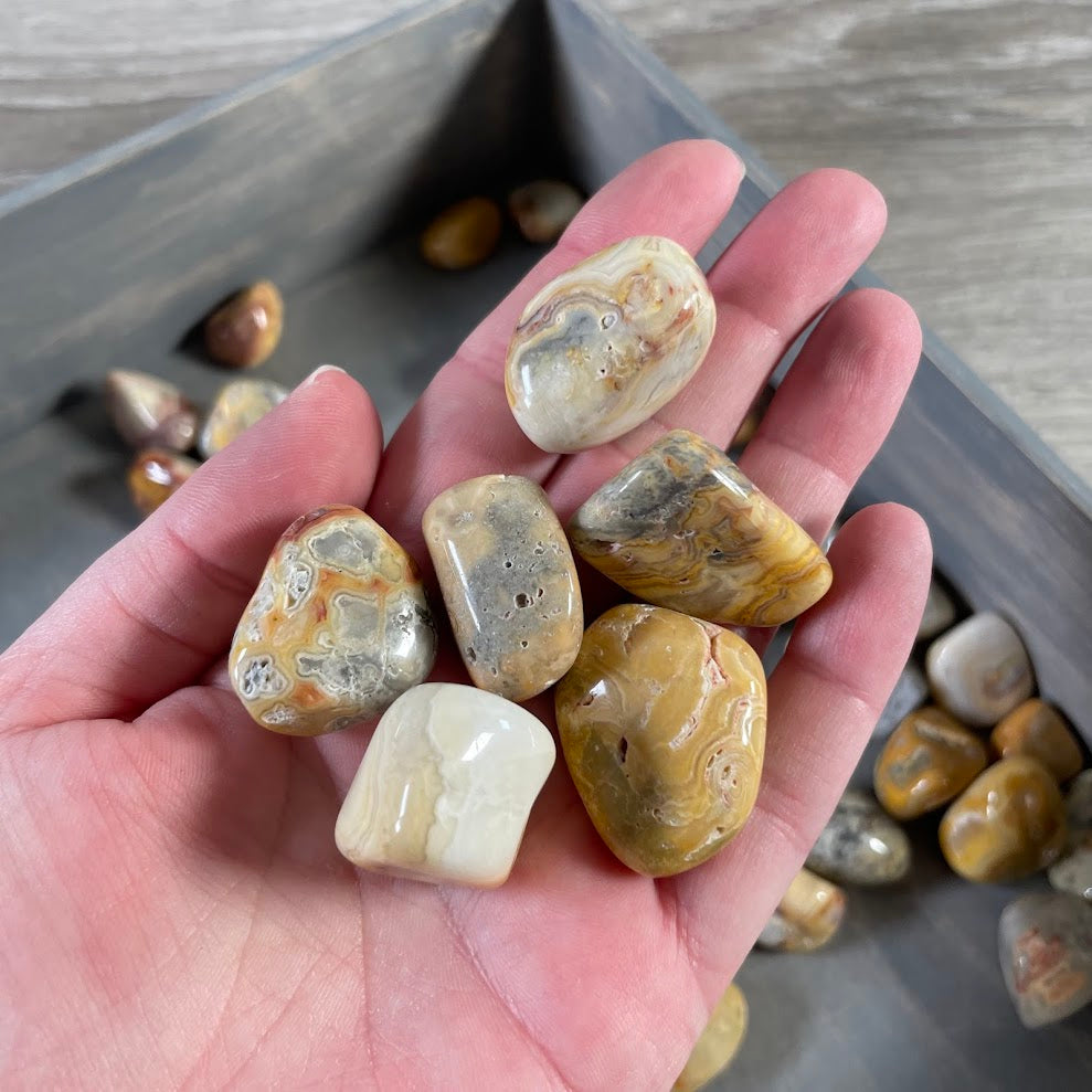 colorful agate stones for resale display