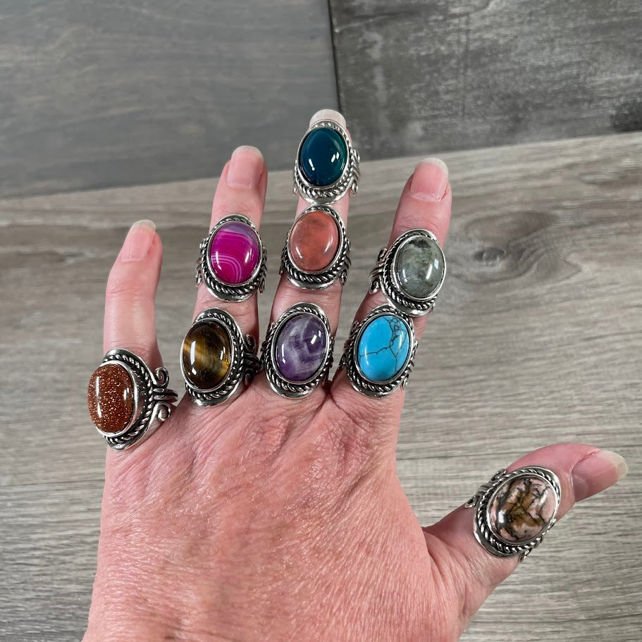 Assorted Gemstone Rings in Pot Metal – Mixed Sizes