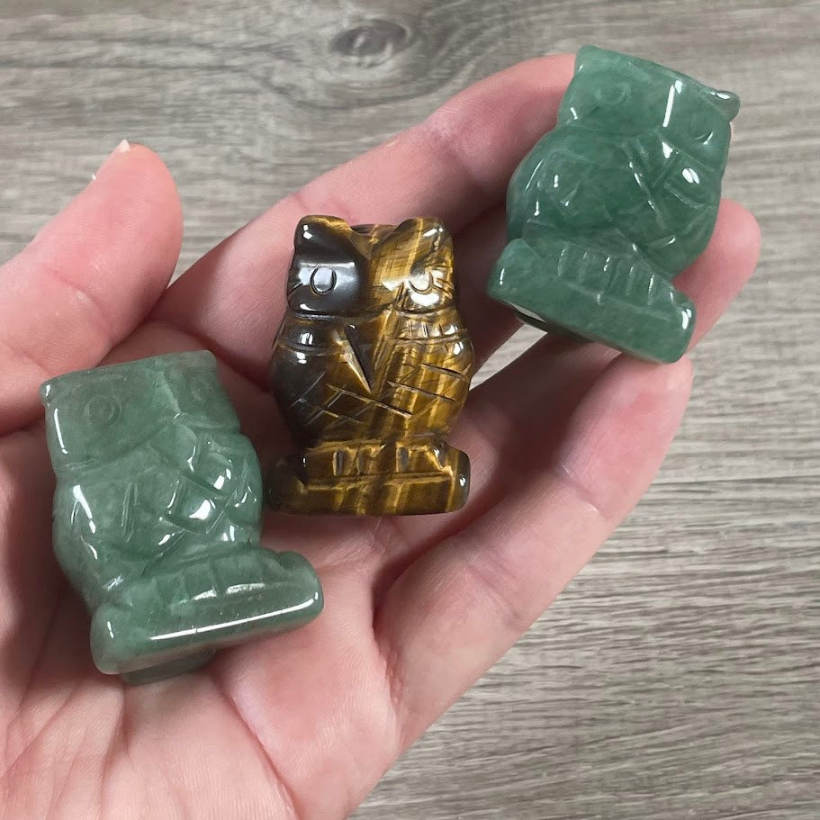 gemstone owl figurine carved crystal totem