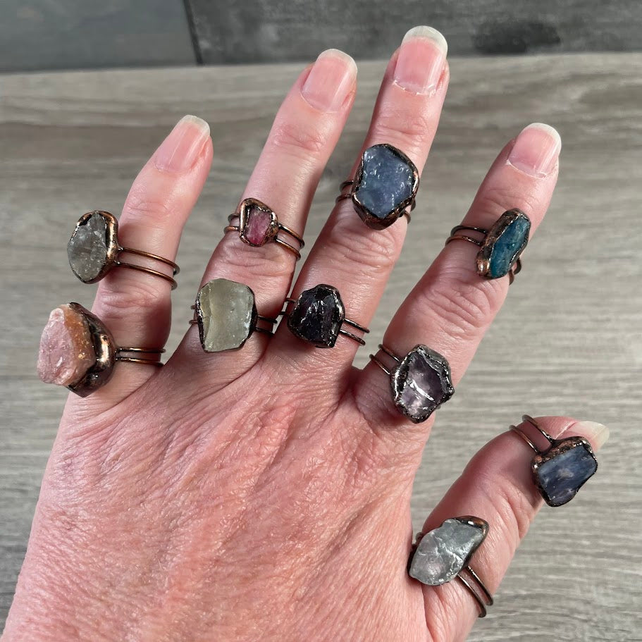 Assorted Gemstone Rings in Pot Metal – Mixed Sizes