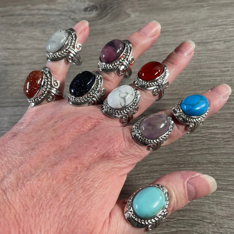Assorted Gemstone Rings in Pot Metal – Mixed Sizes