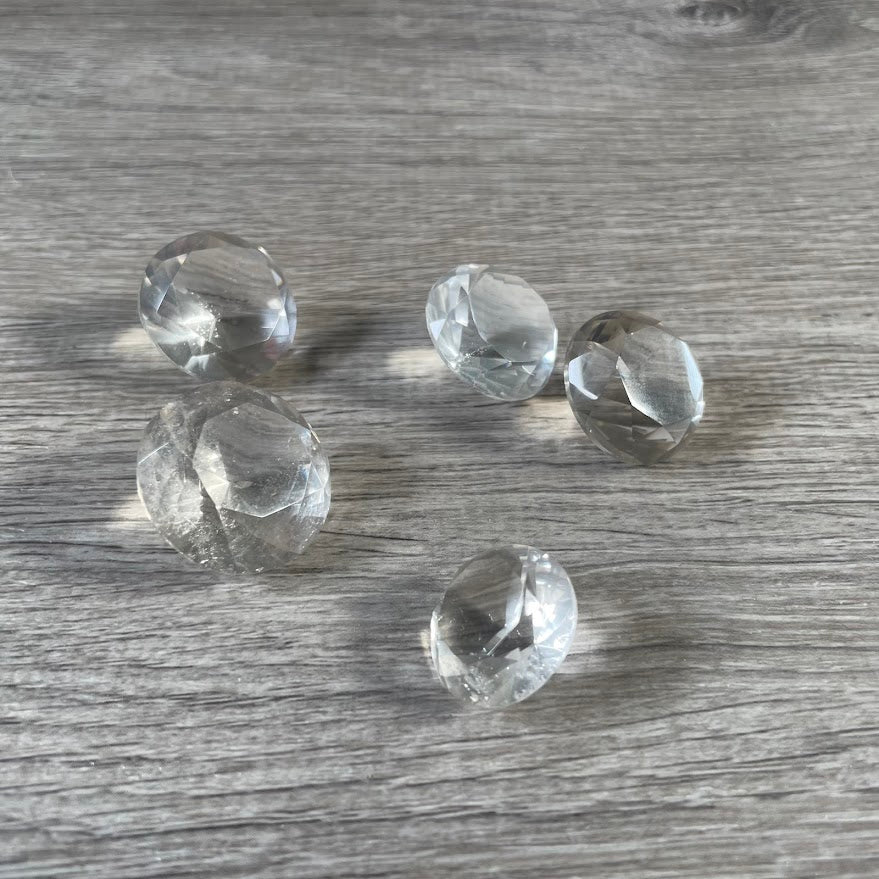 wholesale quartz crystals, faceted round cut 