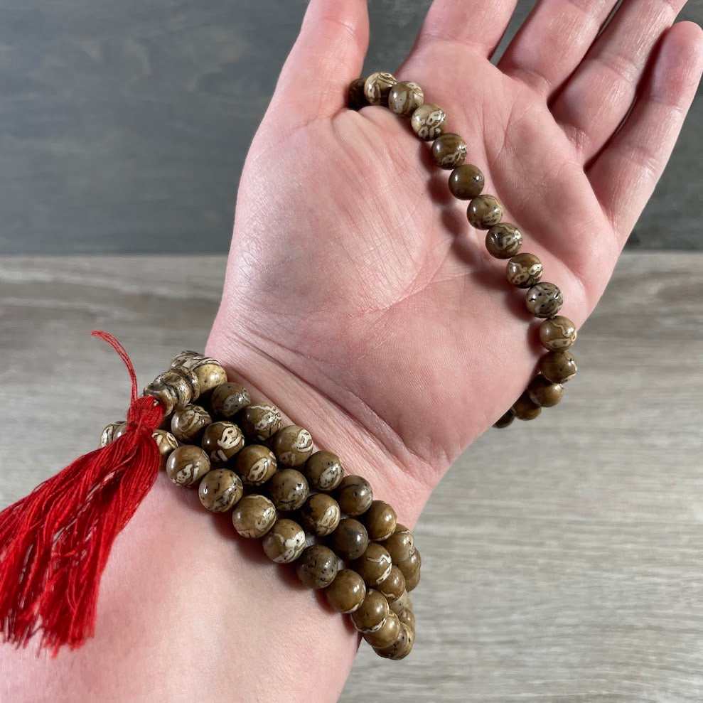 Evil Eye Shell Mala Necklace – Protective Spiritual Beaded Necklace with Natural Shells