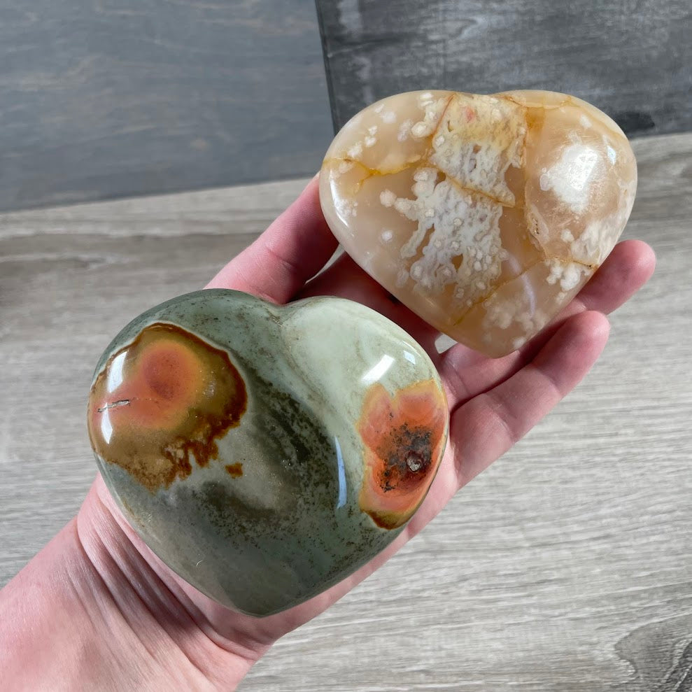 Wholesale polished gemstone heart stones for retail and resale