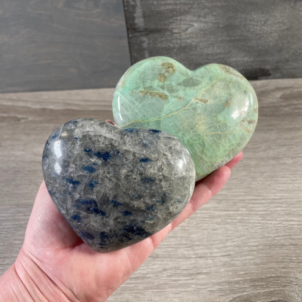 Bulk polished crystal hearts by the ounce for wholesale gemstone resale
