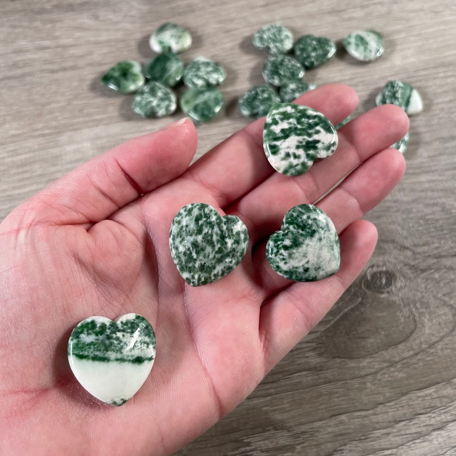 Gemstone Flat Heart Carvings 1-Inch  – Bulk Crystal Hearts