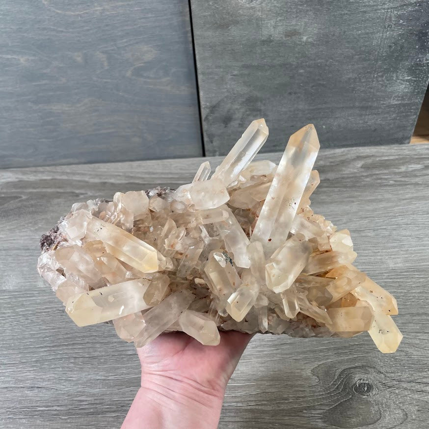quartz crystal cluster for feng shui stores
