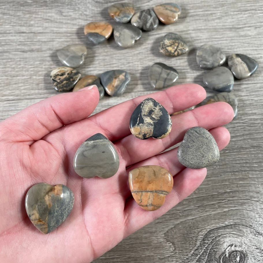 Gemstone Flat Heart Carvings 1-Inch  – Bulk Crystal Hearts