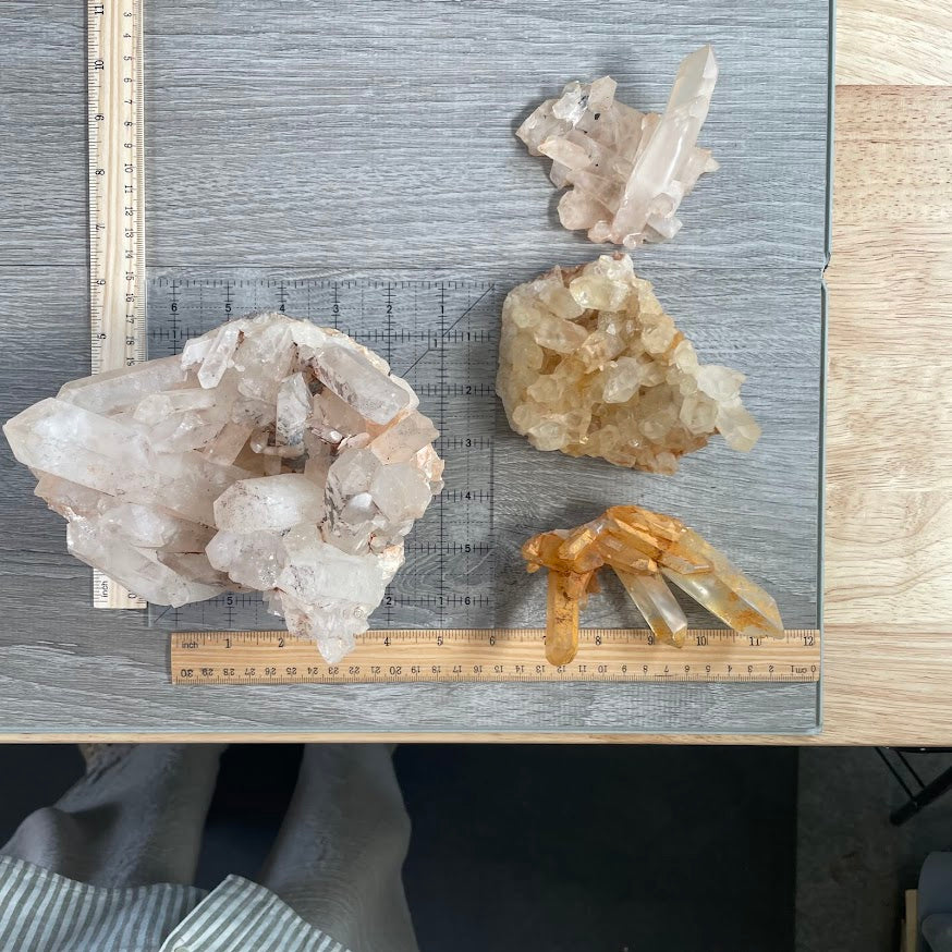 quartz crystal display stones