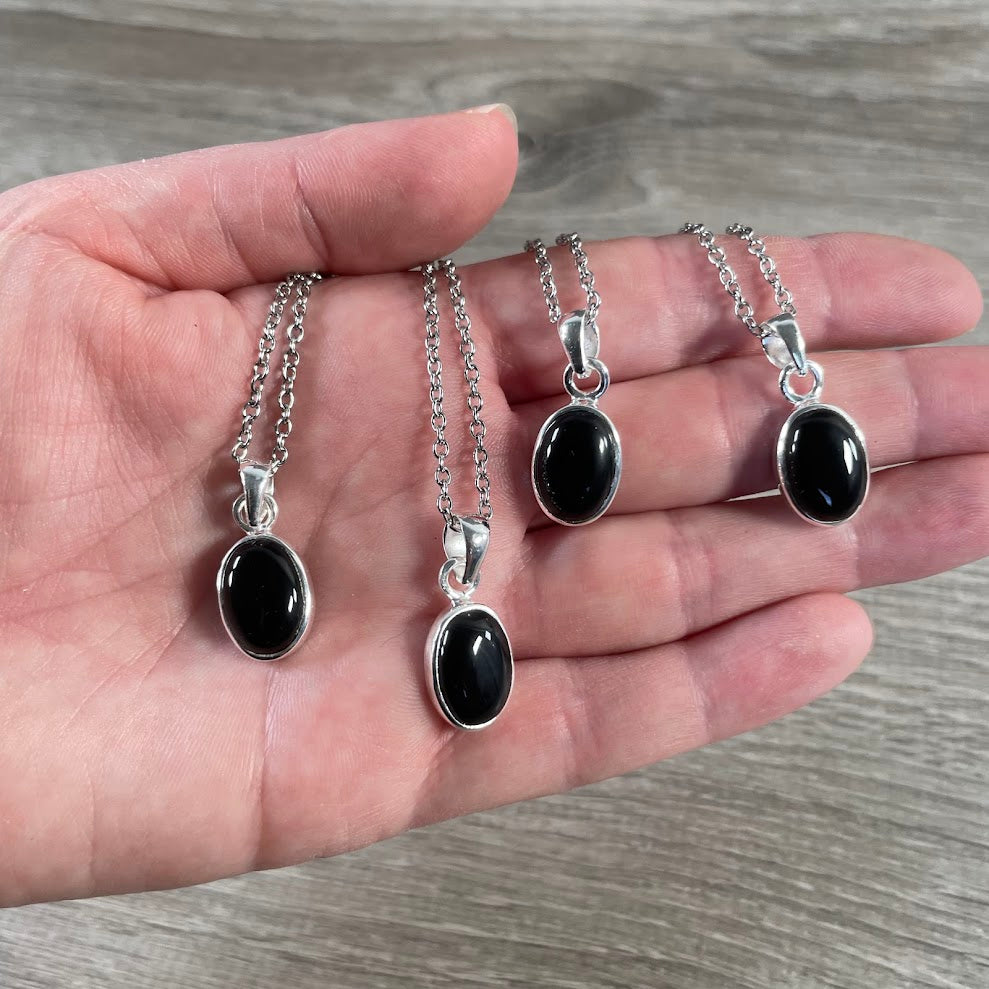 onyx oval crystal jewelry pendants for metaphysical shops with stainless steel chain
