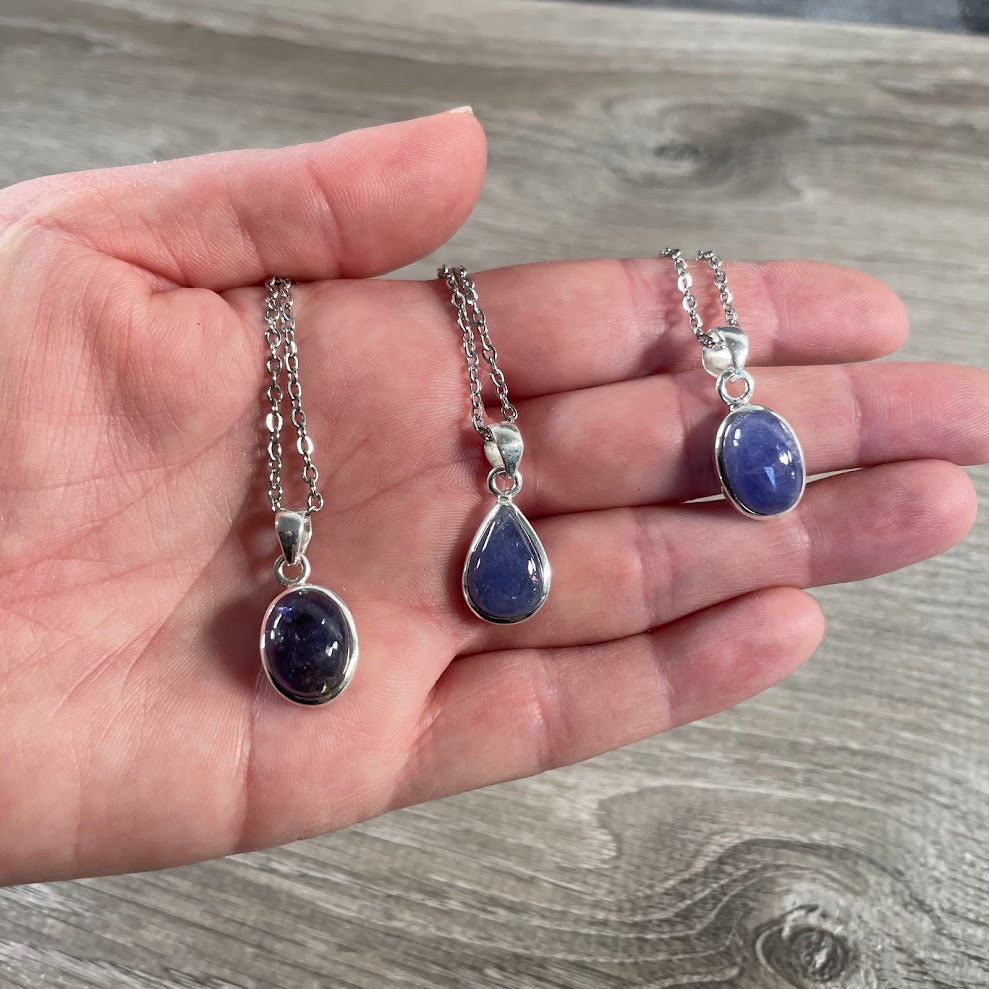 tanzanite gemstone pendants in sterling silver for wholesale jewelry retailers with stainless steel chain
