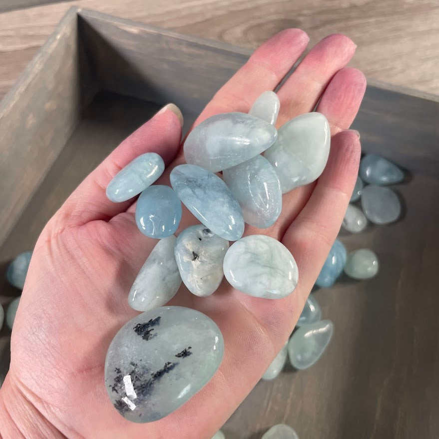 wholesale crystals aquamarine