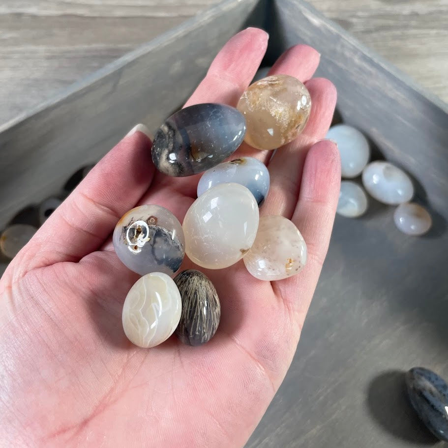 Natural dendritic agate tumbled crystals for resale