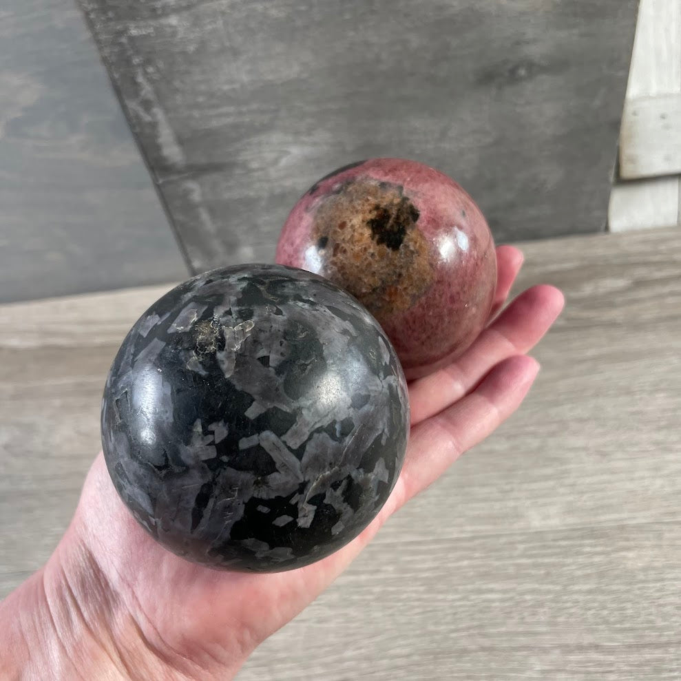 rock shop wholesale spheres