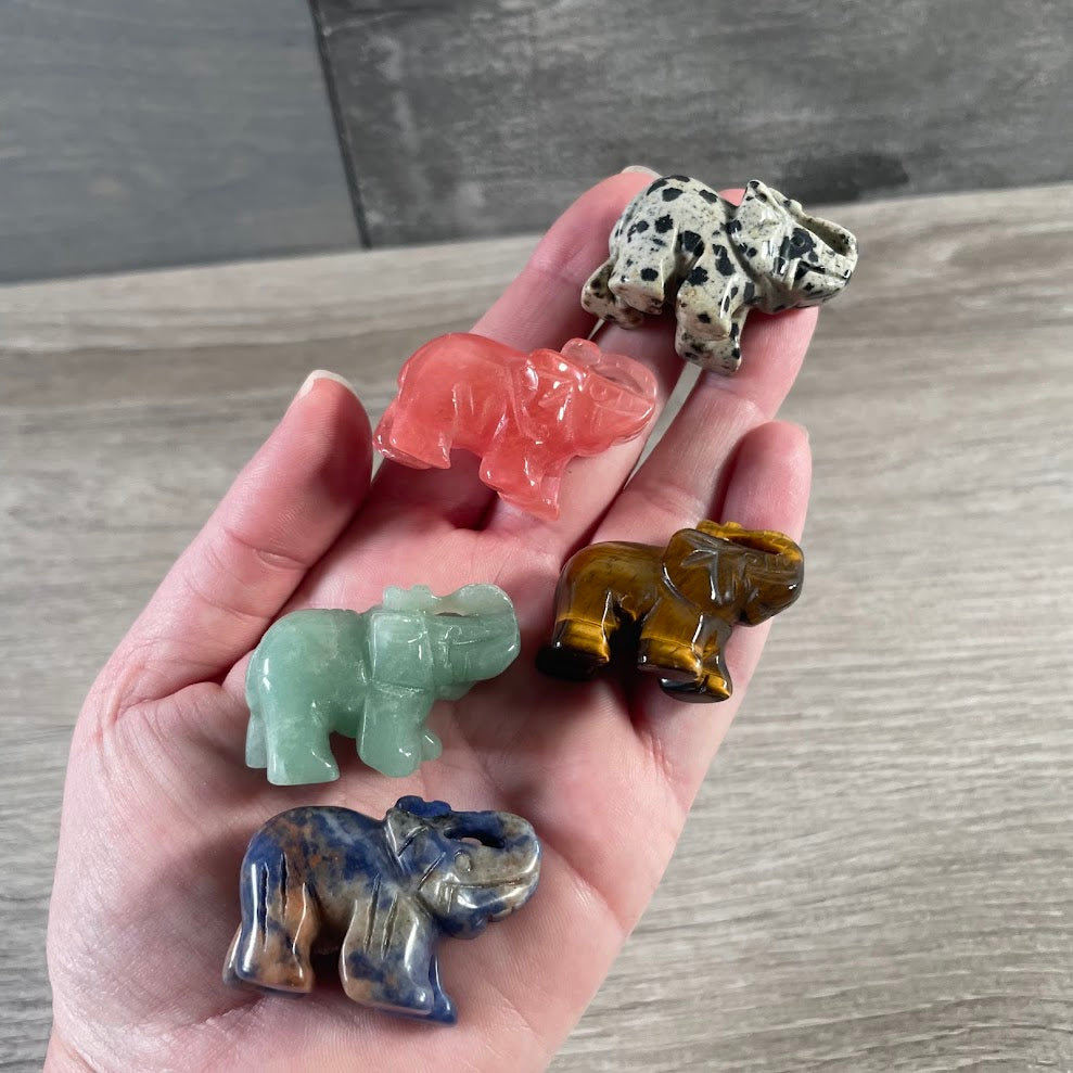 Assorted carved elephant gemstone figurine wholesale