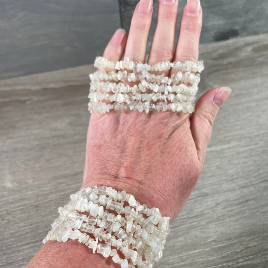 Gemstone Chip Bracelets – Common Crystals in Bulk Wholesale