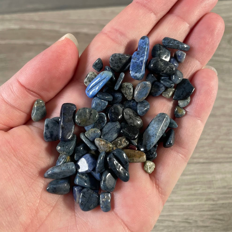 Dumortierite small chip supplier
