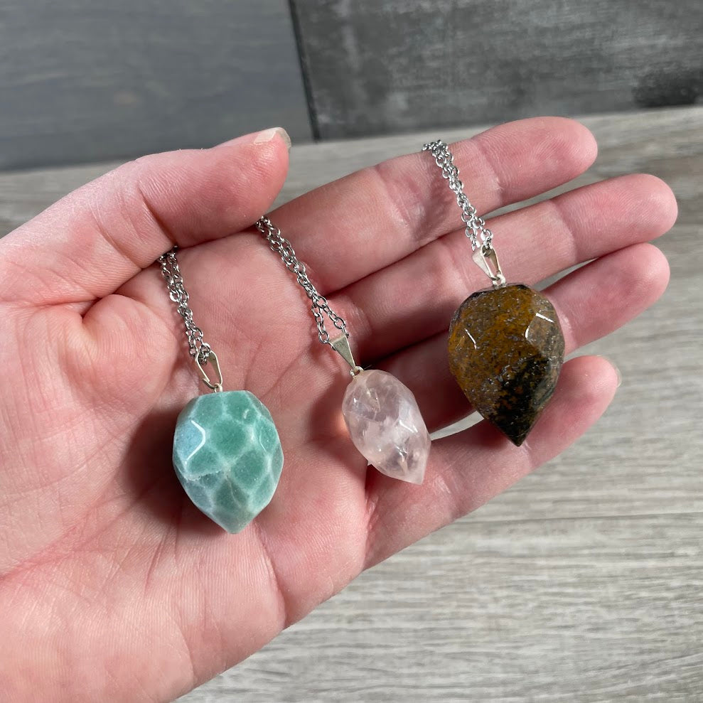 assorted faceted flame crystal pendant on stainless steel chain wholesale