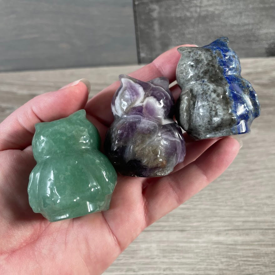 Assorted Gemstone Owl Figurine – Medium Carved Crystal Animal Statue for Gifts