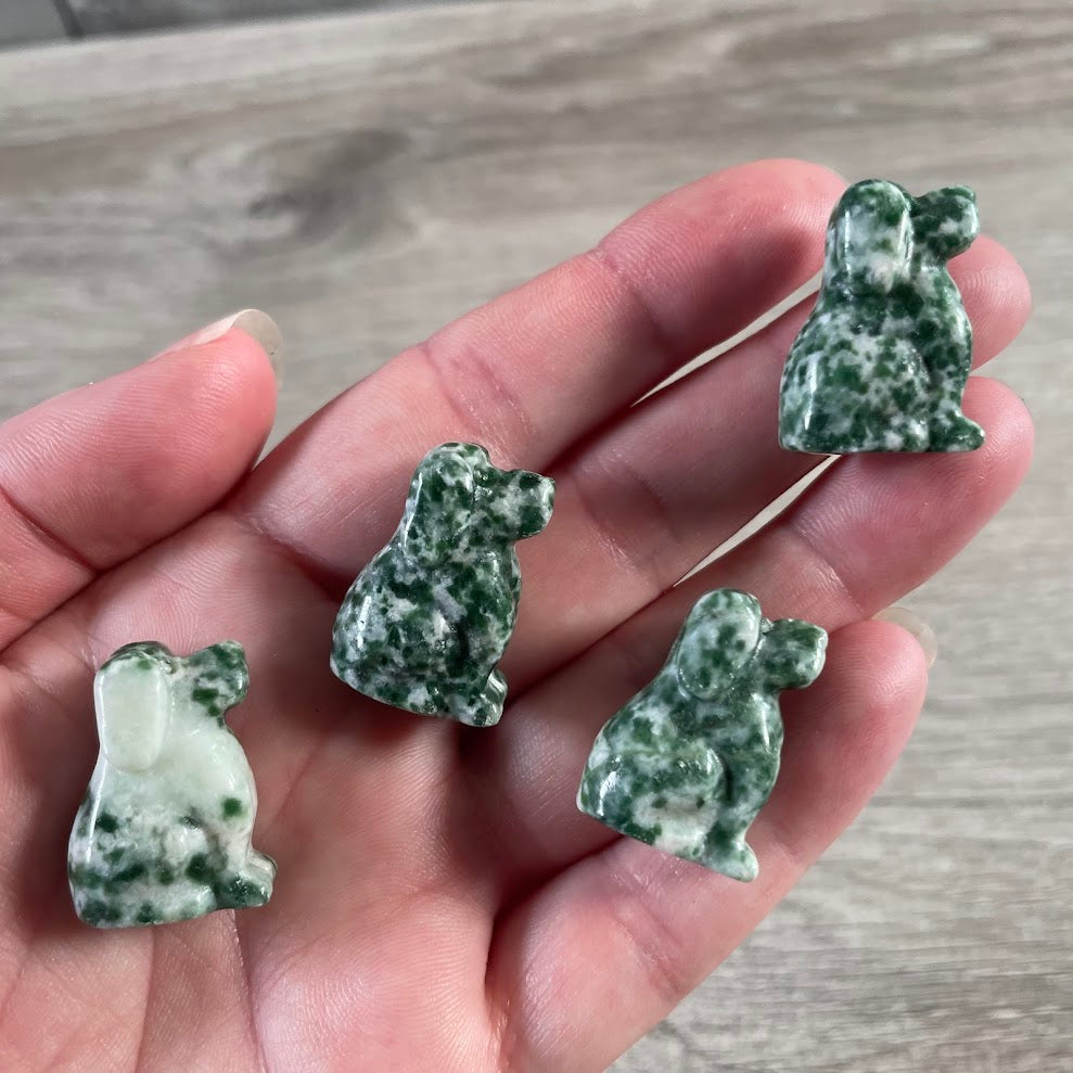 Dog Figurines Small Gemstone  –  Crystal Carvings for Retail