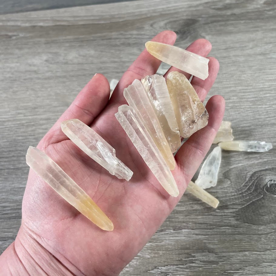 Rabbit Hair Quartz Points bulk 1 lb lot for metaphysical shops