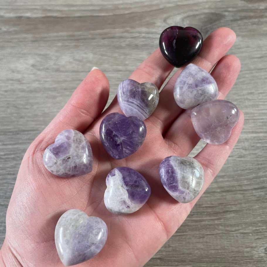 1-inch  gemstone amethyst heart polished puffy pocket crystal for gift and metaphysical stores