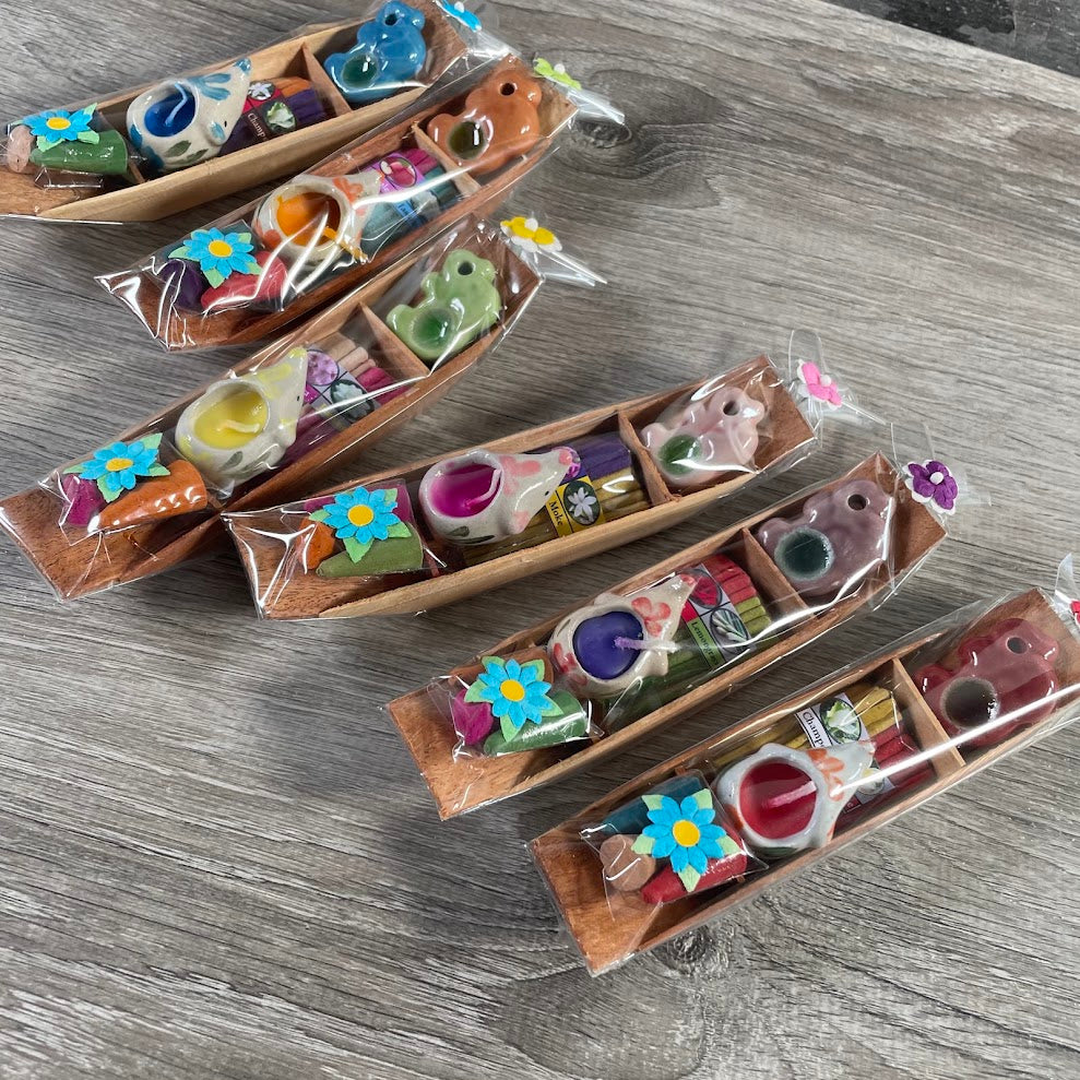 Assorted ceramic aroma incense candle gift sets for boutique retailers