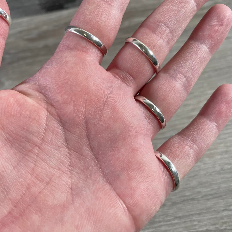 back side of stelring silver rings