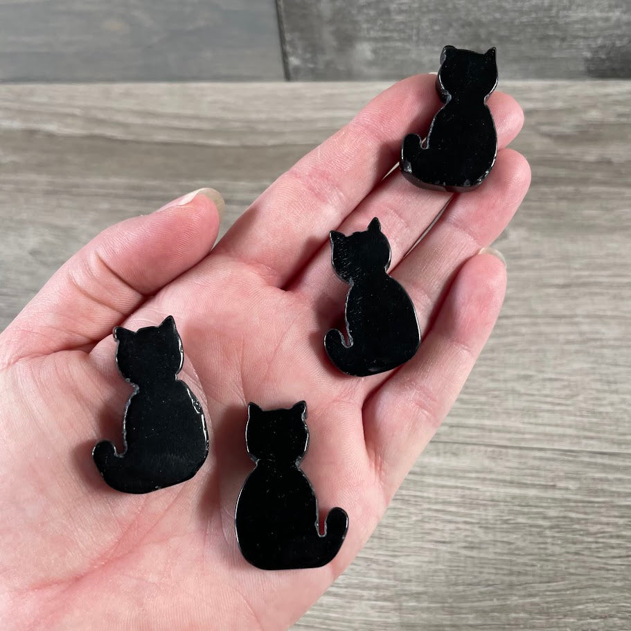 Small black crystal cat carving bulk wholesale for gift shops