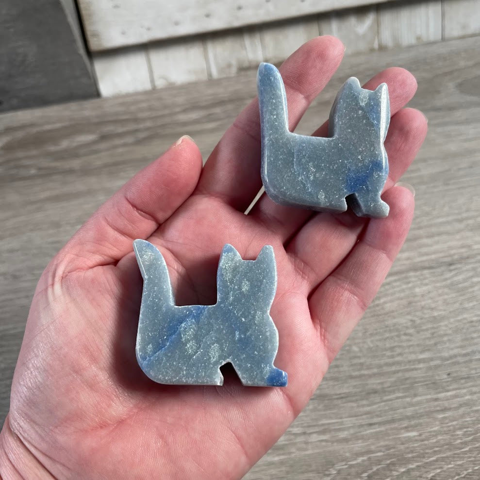 Natural blue quartz crystal cat carving polished stone figurine