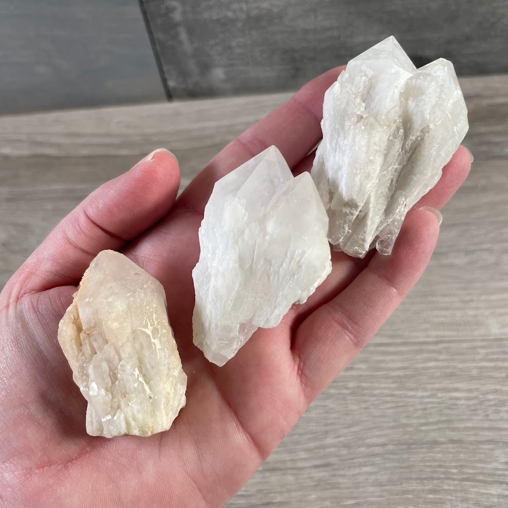 Wholesale natural Candle Quartz points milky white Pineapple Quartz